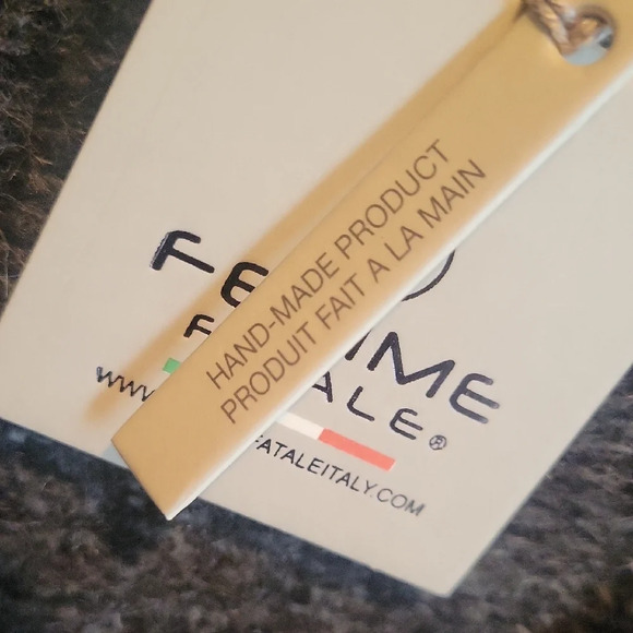 Gray Women's Crew Neck Sweater - Picture 3 of 6